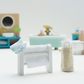 Le Toy Van Furniture Daisylane bathroom