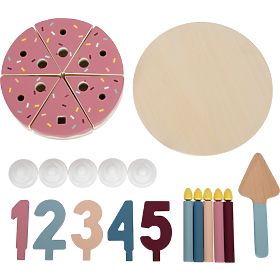 small foot Birthday Cake Tasty