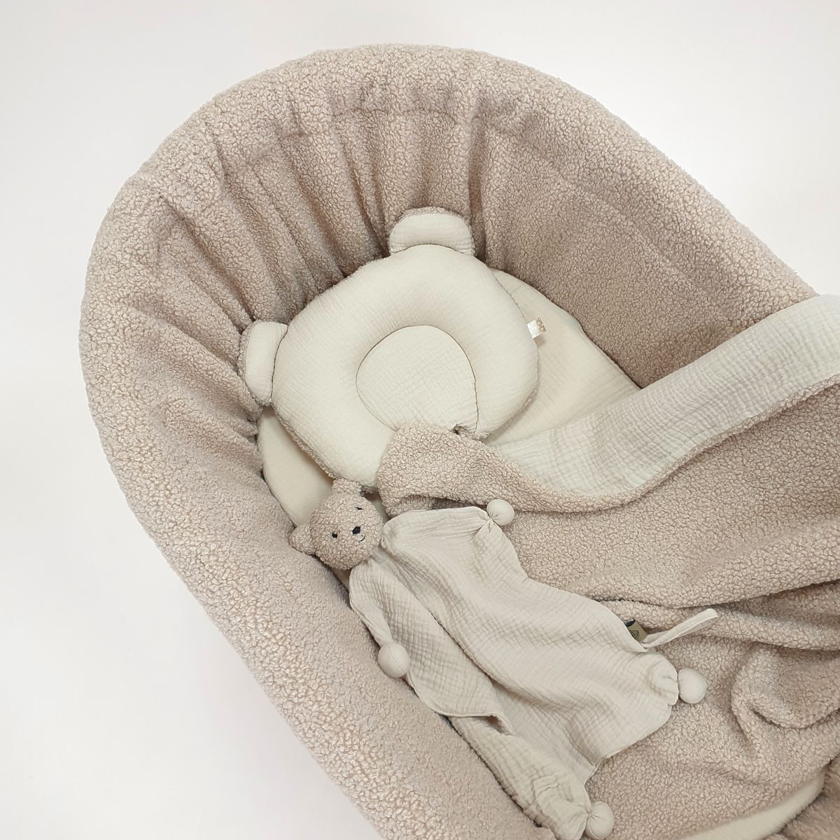 Wicker Teddy Baby Cradle – Natural Color with Beige Accessories